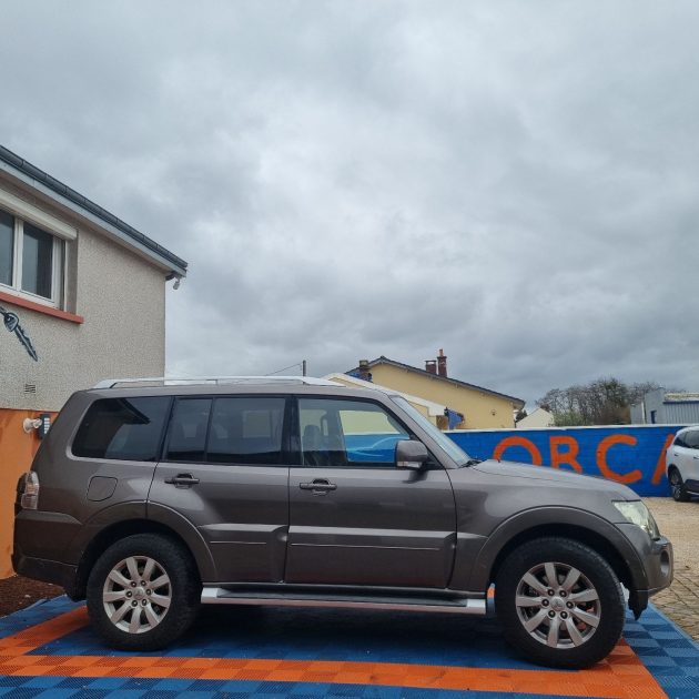 MITSUBISHI PAJERO 3.2 DI-D 170 INTENSE AT 2009