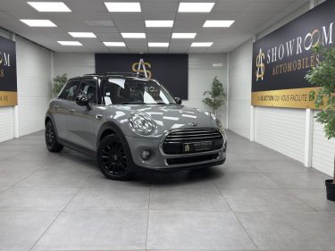 Mini Mini III Cooper 136 - Pack Chili - 5 portes - Toit Ouvrant