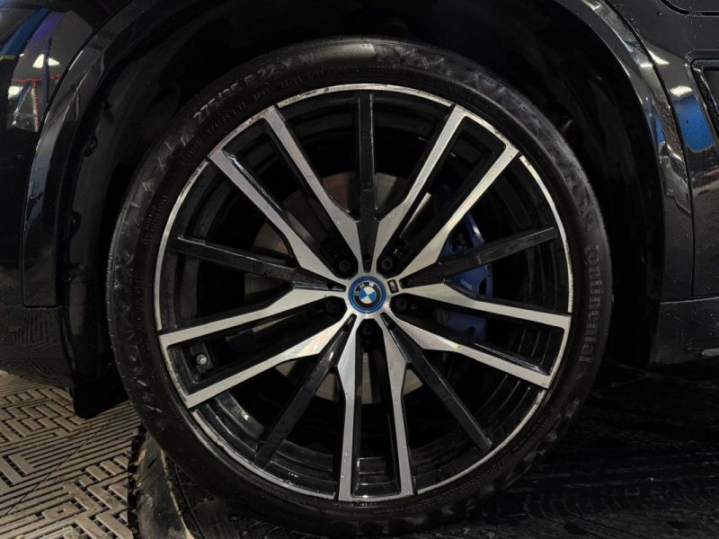 BMW X5 45E M SPORT XDRIVE 394 ch / TOIT OUVRANT + SHADOW LINE + CAMERA 360/ 