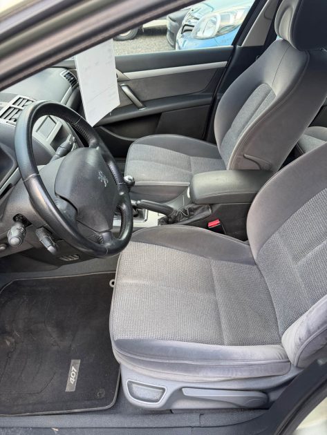 PEUGEOT 407 1.6 HDI 110 berline climatisation