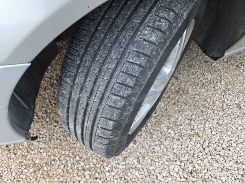 FORD FOCUS (DAW, DBW) 1.6 16V 2002