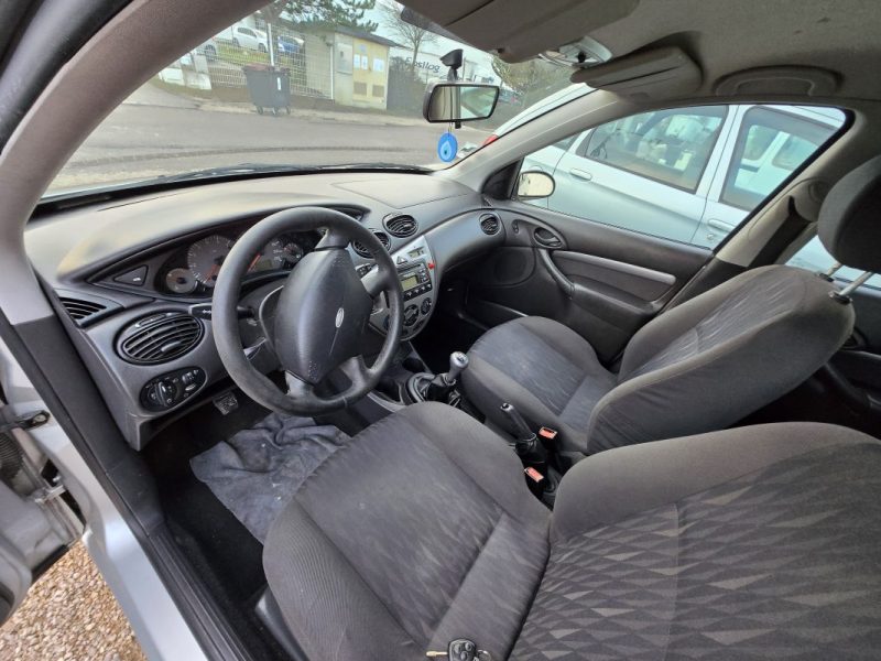FORD FOCUS (DAW, DBW) 1.6 16V 2002