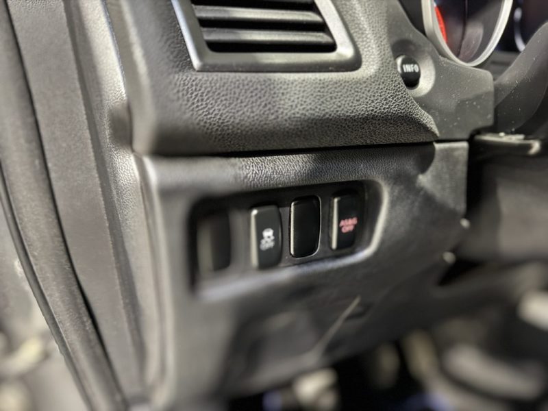 MITSUBISHI ASX 1.8 DI-D 150 ch INSTYLE 2WD / SUIVI COMPLET