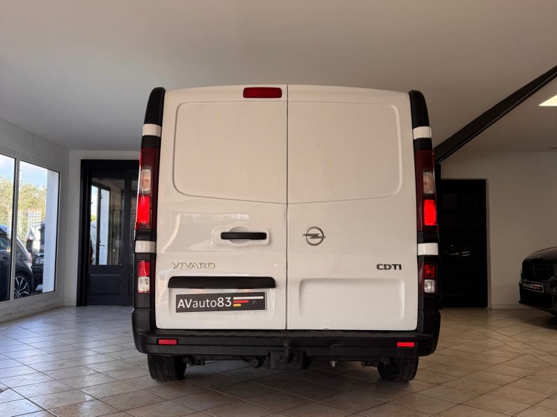 OPEL VIVARO 1.6 CDTI 120 CH – L1H1 – Chaine de distribution – 86 000 KM – GARANTIE 12 MOIS -Attelage