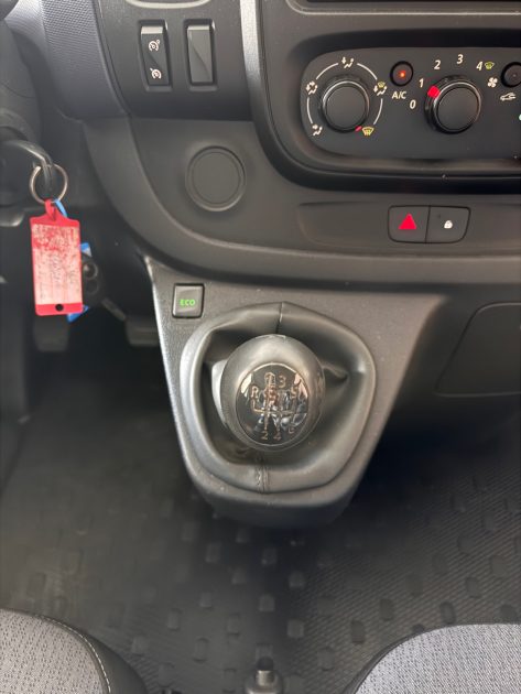 OPEL VIVARO 1.6 CDTI 120 CH – L1H1 – Chaine de distribution – 86 000 KM – GARANTIE 12 MOIS -Attelage