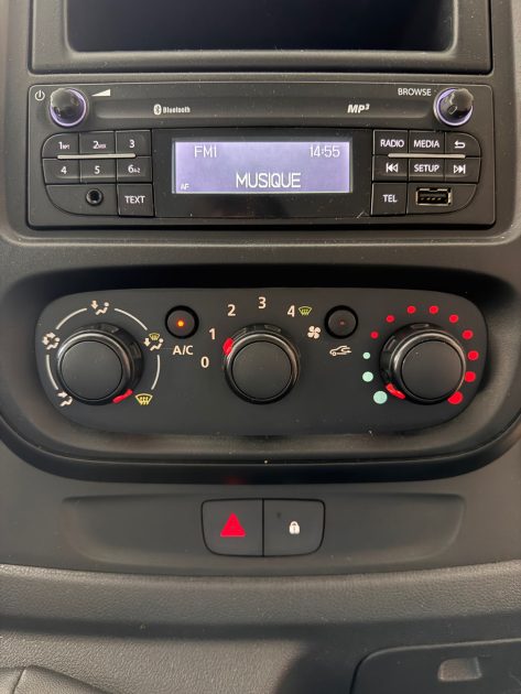 OPEL VIVARO 1.6 CDTI 120 CH – L1H1 – Chaine de distribution – 86 000 KM – GARANTIE 12 MOIS -Attelage