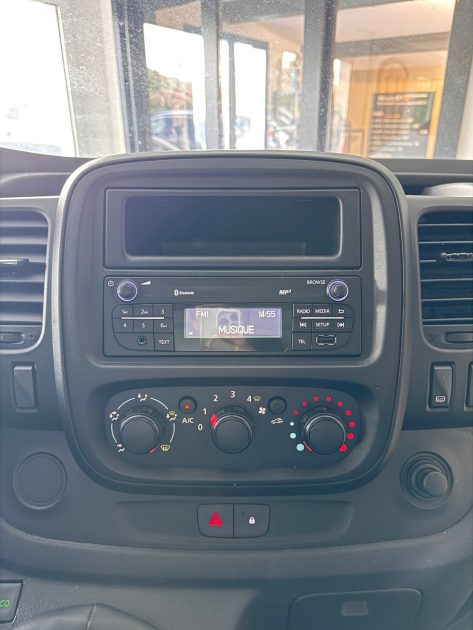 OPEL VIVARO 1.6 CDTI 120 CH – L1H1 – Chaine de distribution – 86 000 KM – GARANTIE 12 MOIS -Attelage