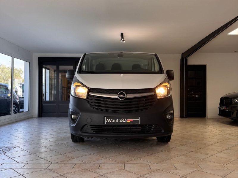 OPEL VIVARO 1.6 CDTI 120 CH – L1H1 – Chaine de distribution – 86 000 KM – GARANTIE 12 MOIS -Attelage