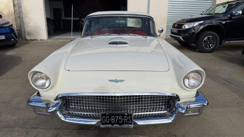 FORD THUNDERBIRD 1957 THUNDERBIRD + Hardtop