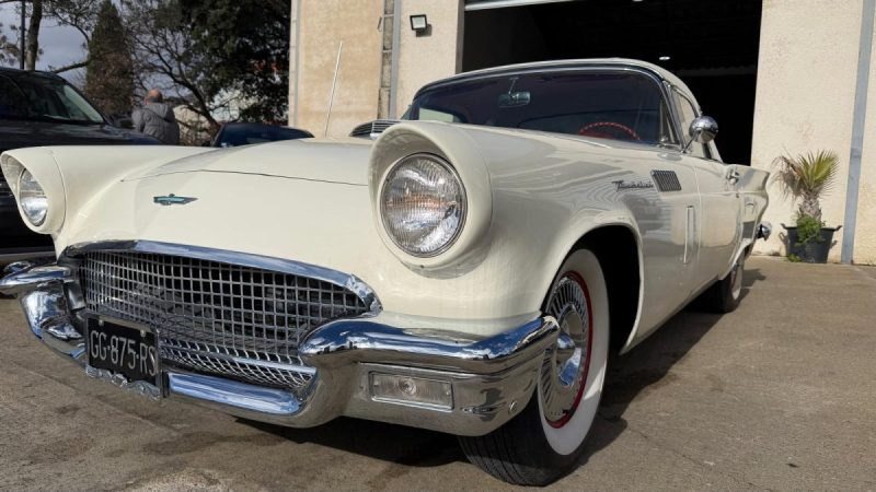 FORD THUNDERBIRD 1957 THUNDERBIRD + Hardtop