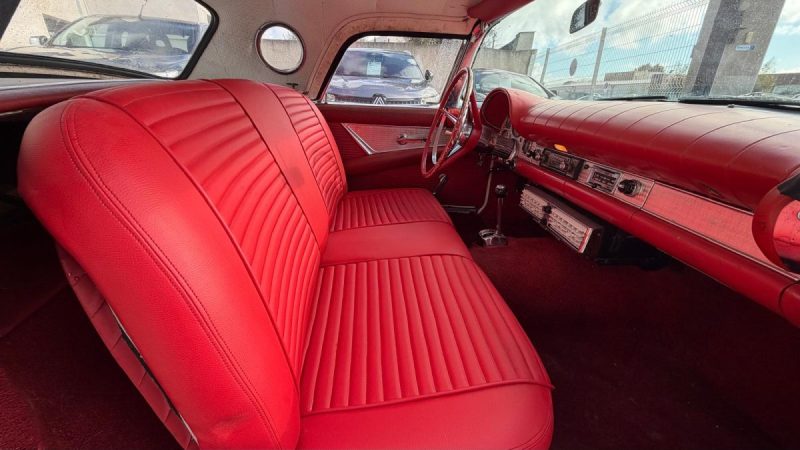 FORD THUNDERBIRD 1957 THUNDERBIRD + Hardtop