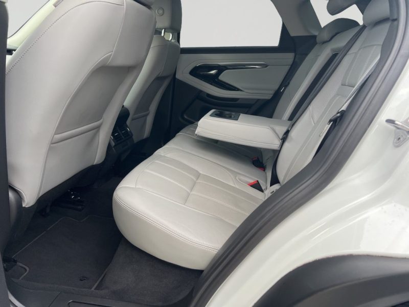 RANGE ROVER EVOQUE P300E AWD SE 309 ch 1.5 L