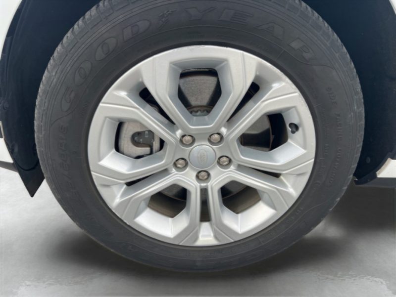 RANGE ROVER EVOQUE P300E AWD SE 309 ch 1.5 L