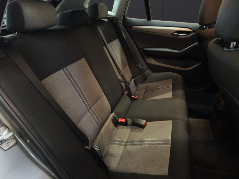 B.M.W. X1 18D XDRIVE BVA 2012