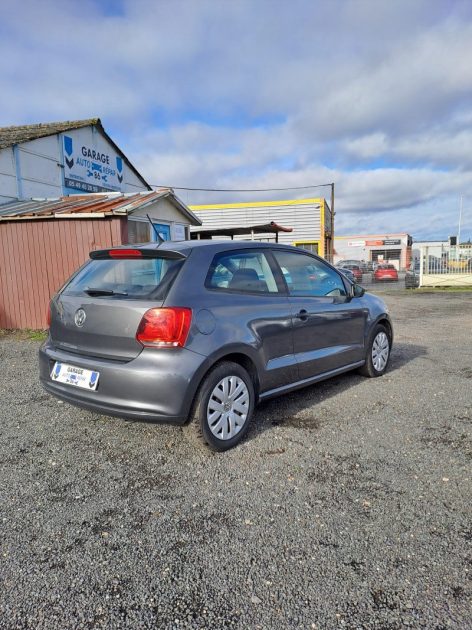VOLKSWAGEN POLO 1.2 60CH TRENDLINE 3P 2011