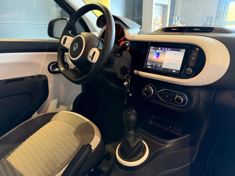 RENAULT TWINGO 3 1.0 SCE 65 EQUILIBRE / ECRAN TACTIL / APPLE CARPLAY ANDROID AUTO / PACK MODULARITE / ENTRETIEN RENAULT  2024