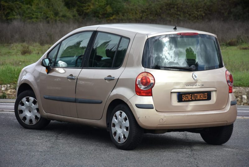 RENAULT MODUS 1.6 16V 100CH -CLIM -DISTRI NEUVE 2005