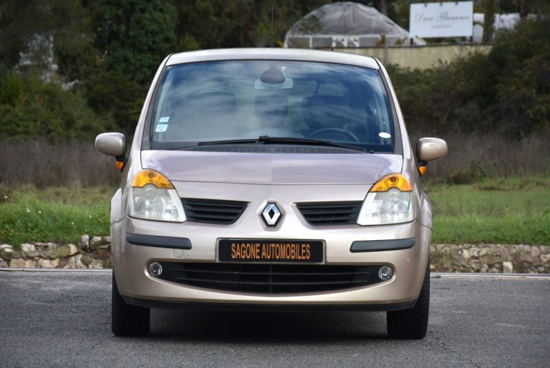 RENAULT MODUS 1.6 16V 100CH -CLIM -DISTRI NEUVE 2005