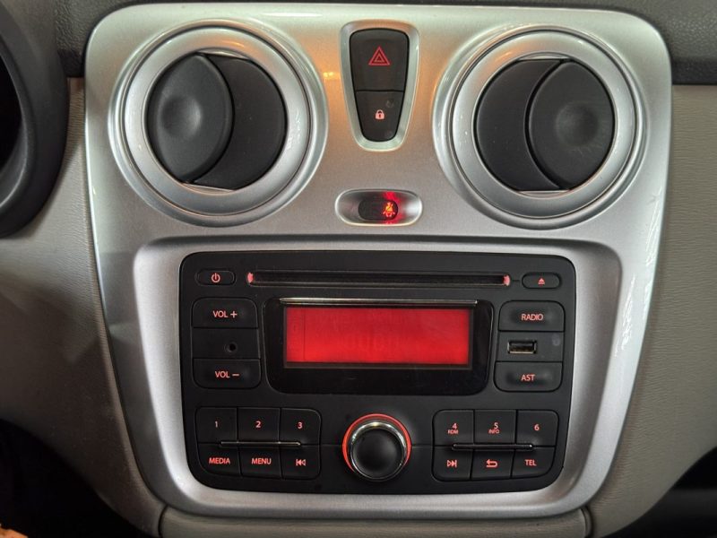 DACIA DOKKER 1.2 TCE 115CH LAURÉATE 2013