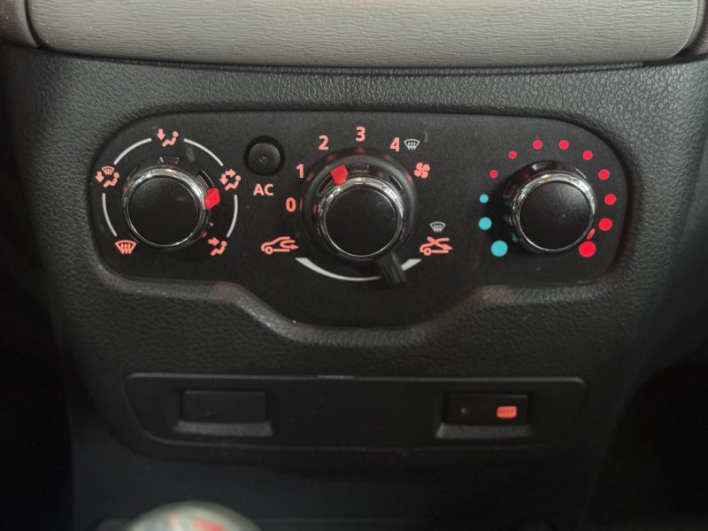 DACIA DOKKER 1.2 TCE 115CH LAURÉATE 2013