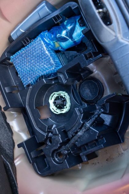 PEUGEOT 208 1.6 HDi 120cv GT Line ✨ Attelage - 6 vitesses - Car Play - Garantie 12 mois incluse