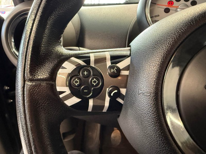 MINI Countryman 1.6 Cooper SD 112 ch ALL4 Pack Chili 