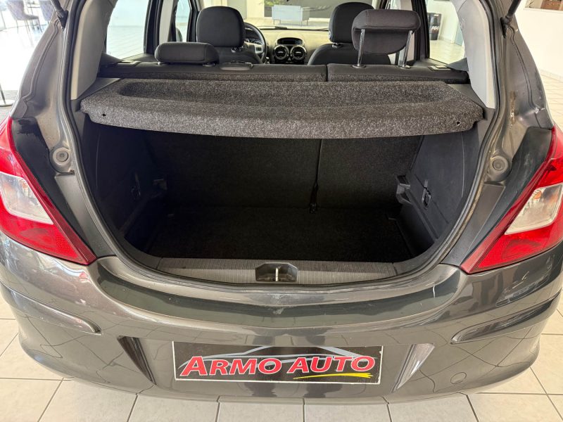 OPEL Corsa D 1.2 Twinport 85 ch Graphite 5portes