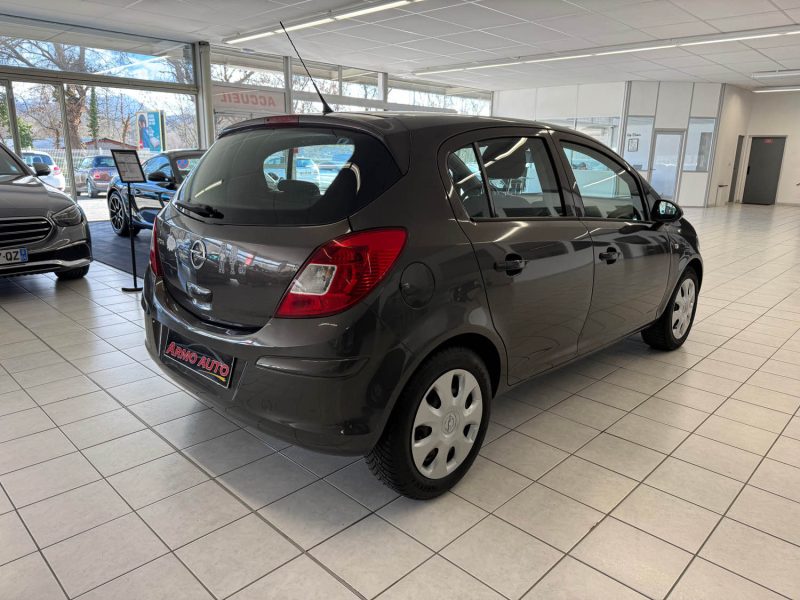 OPEL Corsa D 1.2 Twinport 85 ch Graphite 5portes