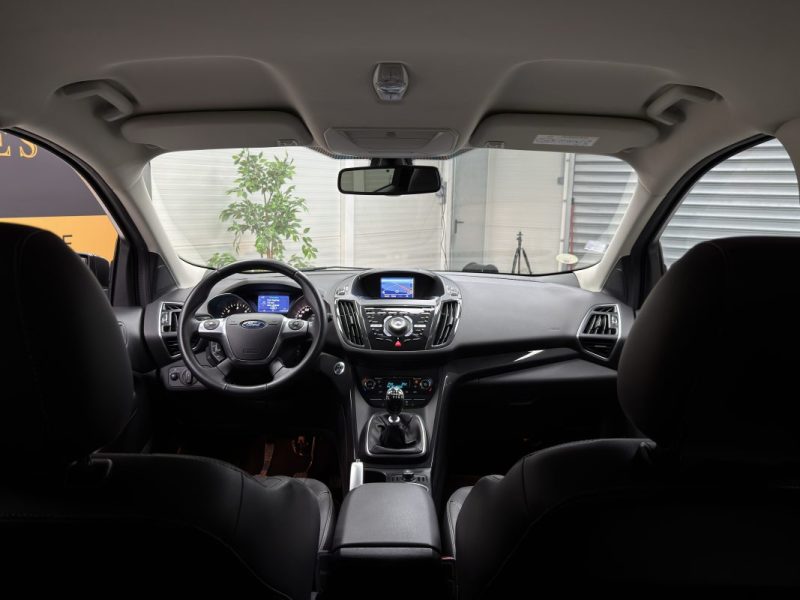 Ford Kuga II (2) 2.0 TDCi 150 - Titanium