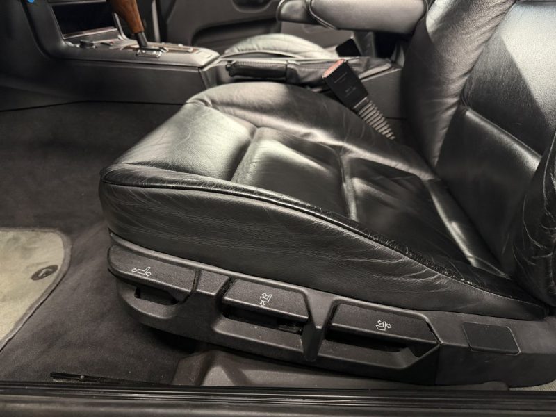 BMW SERIE 3 E36 COUPE 328 i 2.8 i 193 Cv BOITE AUTO CUIR TOIT OUVRANT ORIGINE FRANCE - Garantie 1 an