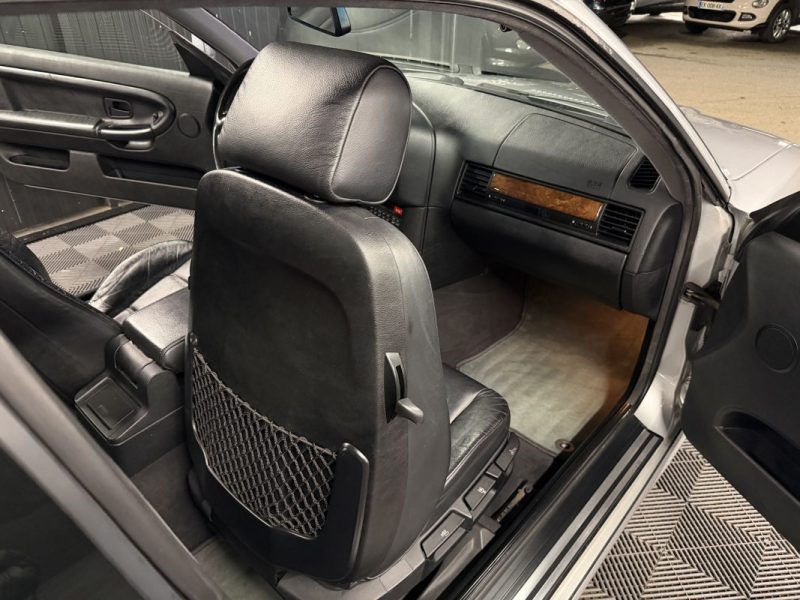BMW SERIE 3 E36 COUPE 328 i 2.8 i 193 Cv BOITE AUTO CUIR TOIT OUVRANT ORIGINE FRANCE - Garantie 1 an