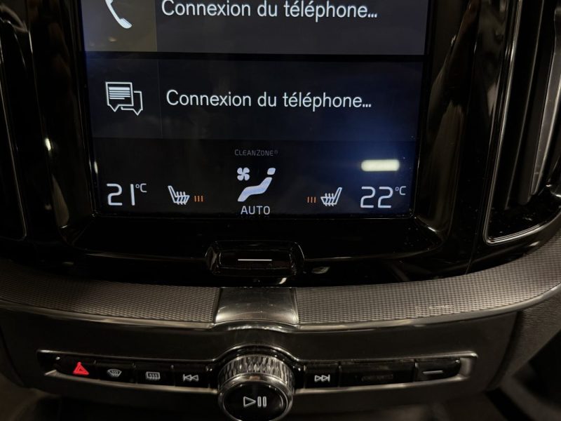 VOLVO XC60 II B4 R-DESIGN 2.0 TDi Mild Hybrid 197 Cv 4x4 BVA8 1ERE MAIN ATTELAGE - GARANTIE 1 AN