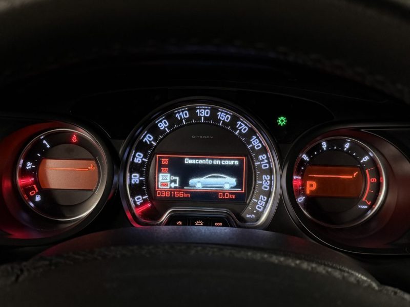CITROEN C5 PHASE 2 EXCLUSIVE 1.6 THP 156 Cv 1ERE MAIN BOITE AUTO GPS 38 100 Kms - GARANTIE 1 AN