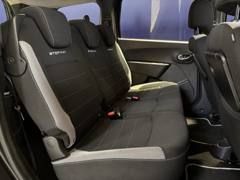 DACIA LODGY 1.5 BLUE DCI 115CH TECHROAD 7 PLACES CARPLAY / ISOFIX / BOITE 6 