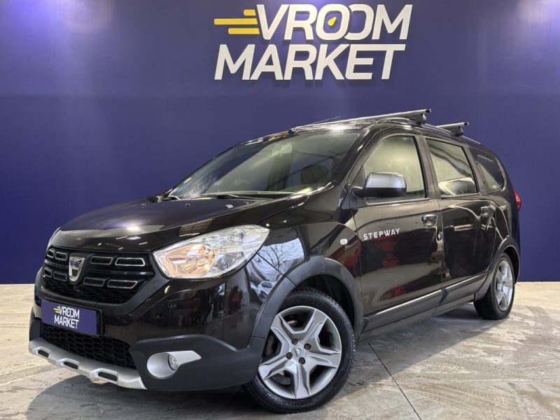 DACIA LODGY 1.5 BLUE DCI 115CH TECHROAD 7 PLACES CARPLAY / ISOFIX / BOITE 6 
