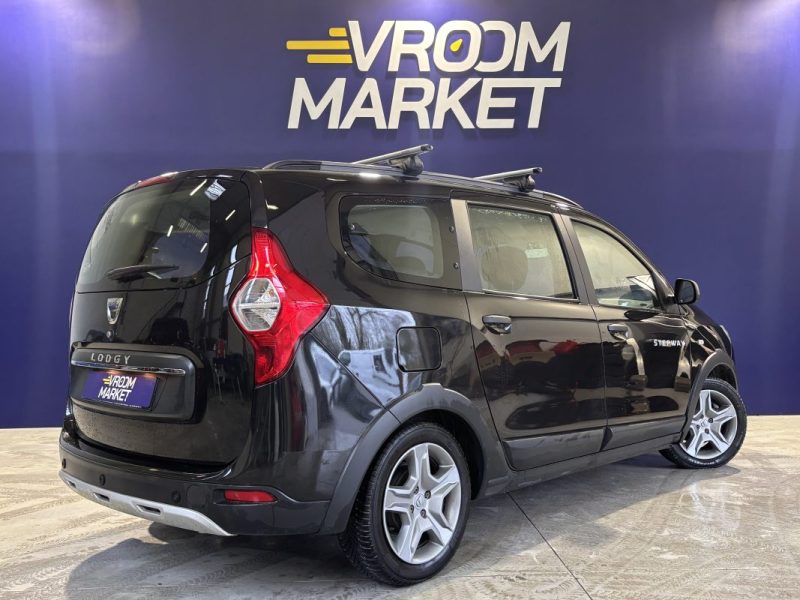 DACIA LODGY 1.5 BLUE DCI 115CH TECHROAD 7 PLACES CARPLAY / ISOFIX / BOITE 6 