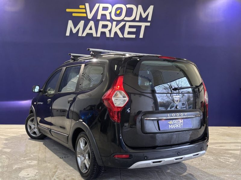DACIA LODGY 1.5 BLUE DCI 115CH TECHROAD 7 PLACES CARPLAY / ISOFIX / BOITE 6 