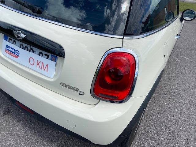 MINI MINI III COOPER D 116CH 2016