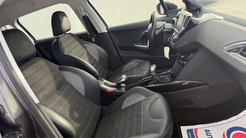 PEUGEOT 2008 1.2 E THP 110CH ALLURE S&S 2016