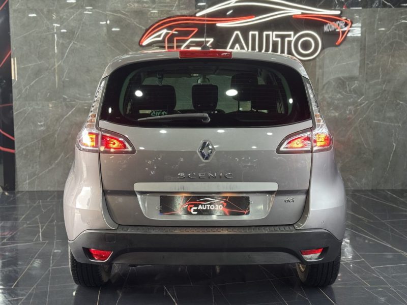 RENAULT SCENICIII 1.5 DCI 110CH LIFE 2014