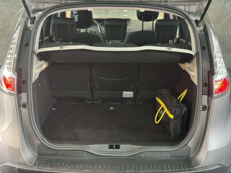 RENAULT SCENICIII 1.5 DCI 110CH LIFE 2014