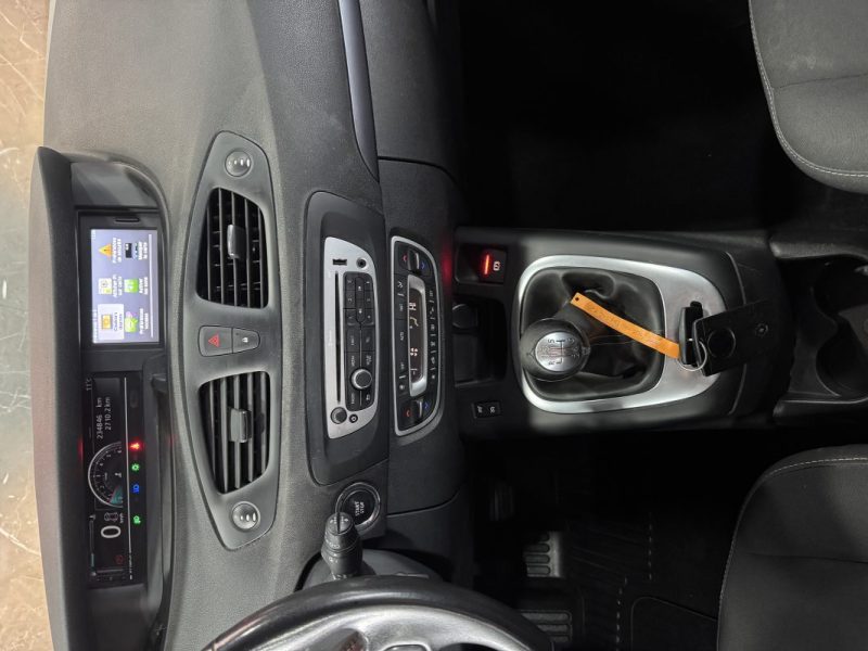 RENAULT SCENICIII 1.5 DCI 110CH LIFE 2014