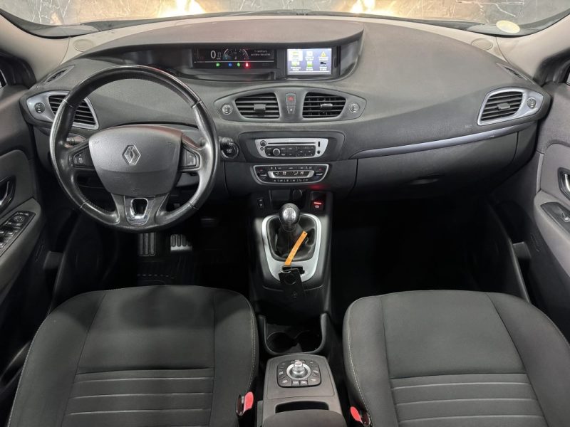 RENAULT SCENICIII 1.5 DCI 110CH LIFE 2014