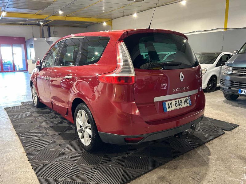 RENAULT SCENIC III GRAND 2.0 DCI 150CH 