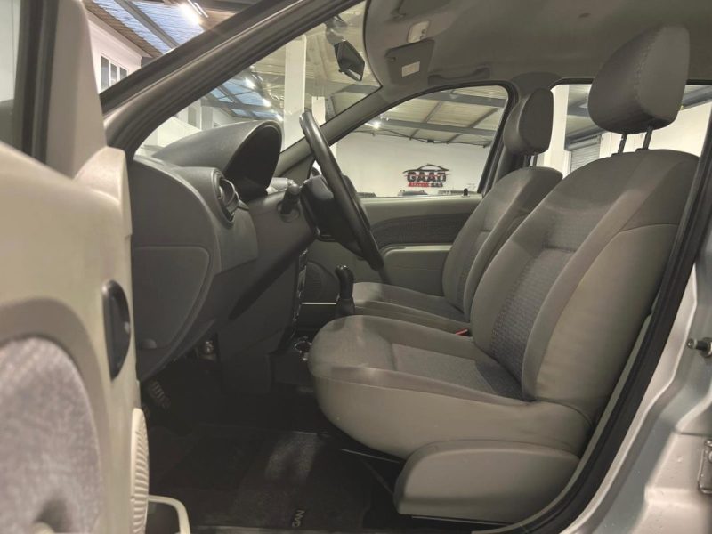 DACIA LOGAN MCV 1,6 105CH LAUREATE 7PLACE 