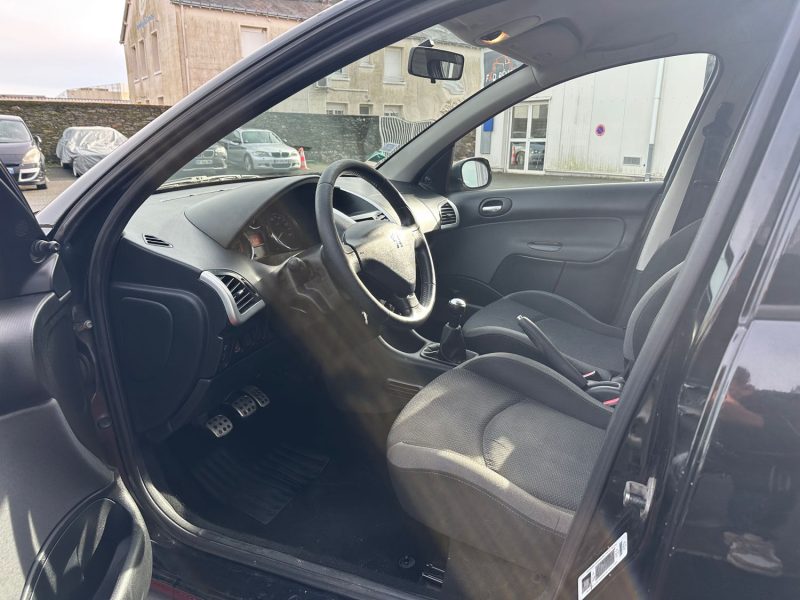PEUGEOT 206 PLUS + URBAN 