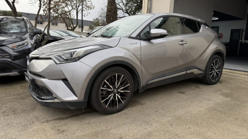 TOYOTA C-HR 122H COLLECTION 2WD 2018