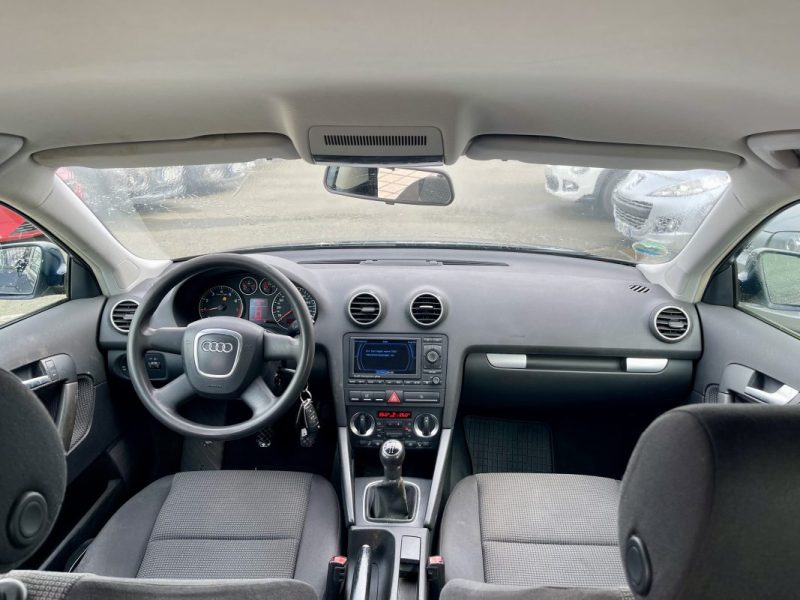 AUDI A3 1.6 115CH PACK AMBIENTE 2005
