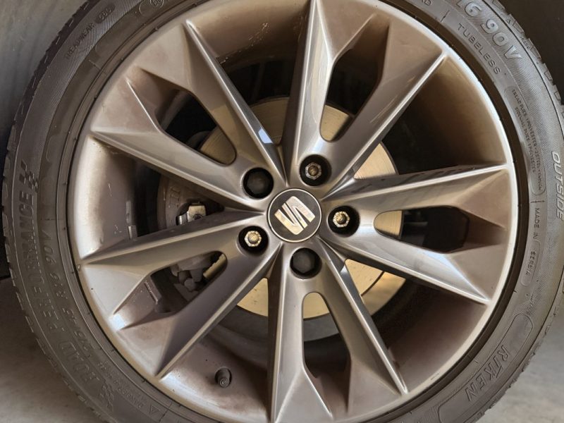 SEAT IBIZA e-TECH - 1.6 Tdi - 90 ch - 2014 - BVM - COURROIE CHANGEE - Radar de Recul - Bluetooth