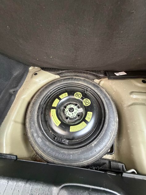 PEUGEOT 208 1.6 blueHDI 75 STYLE - 5 PORTES 